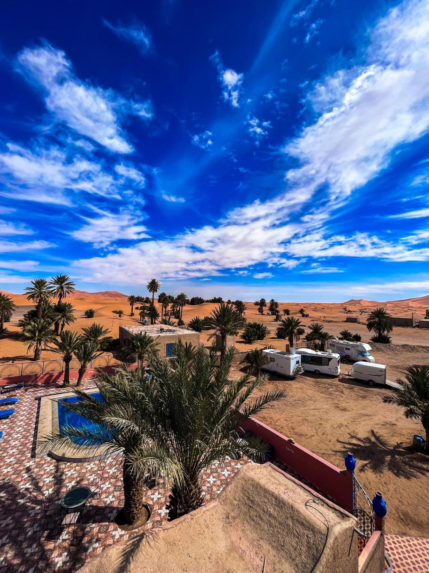 Riad Les Roches Merzouga Bagian luar foto