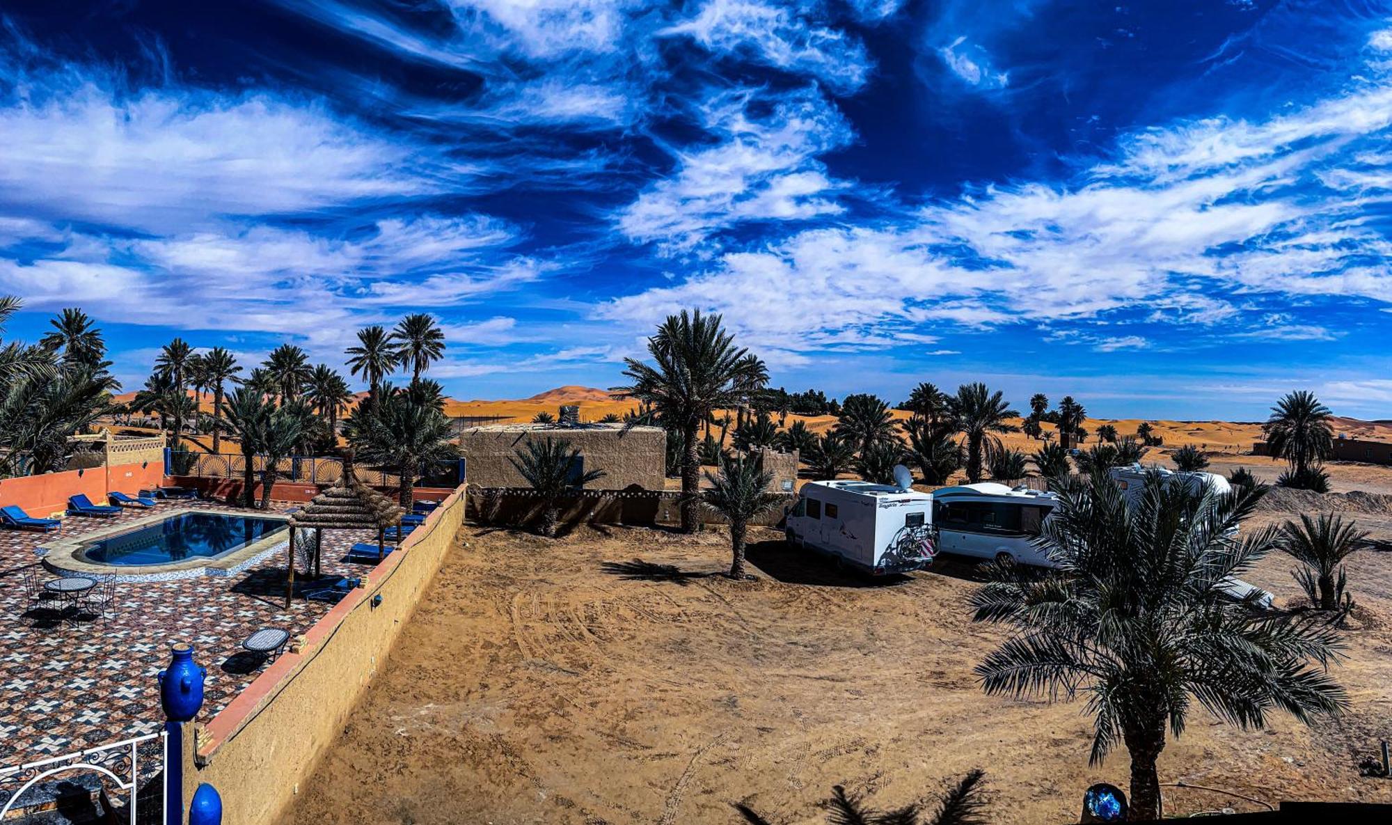 Riad Les Roches Merzouga Bagian luar foto