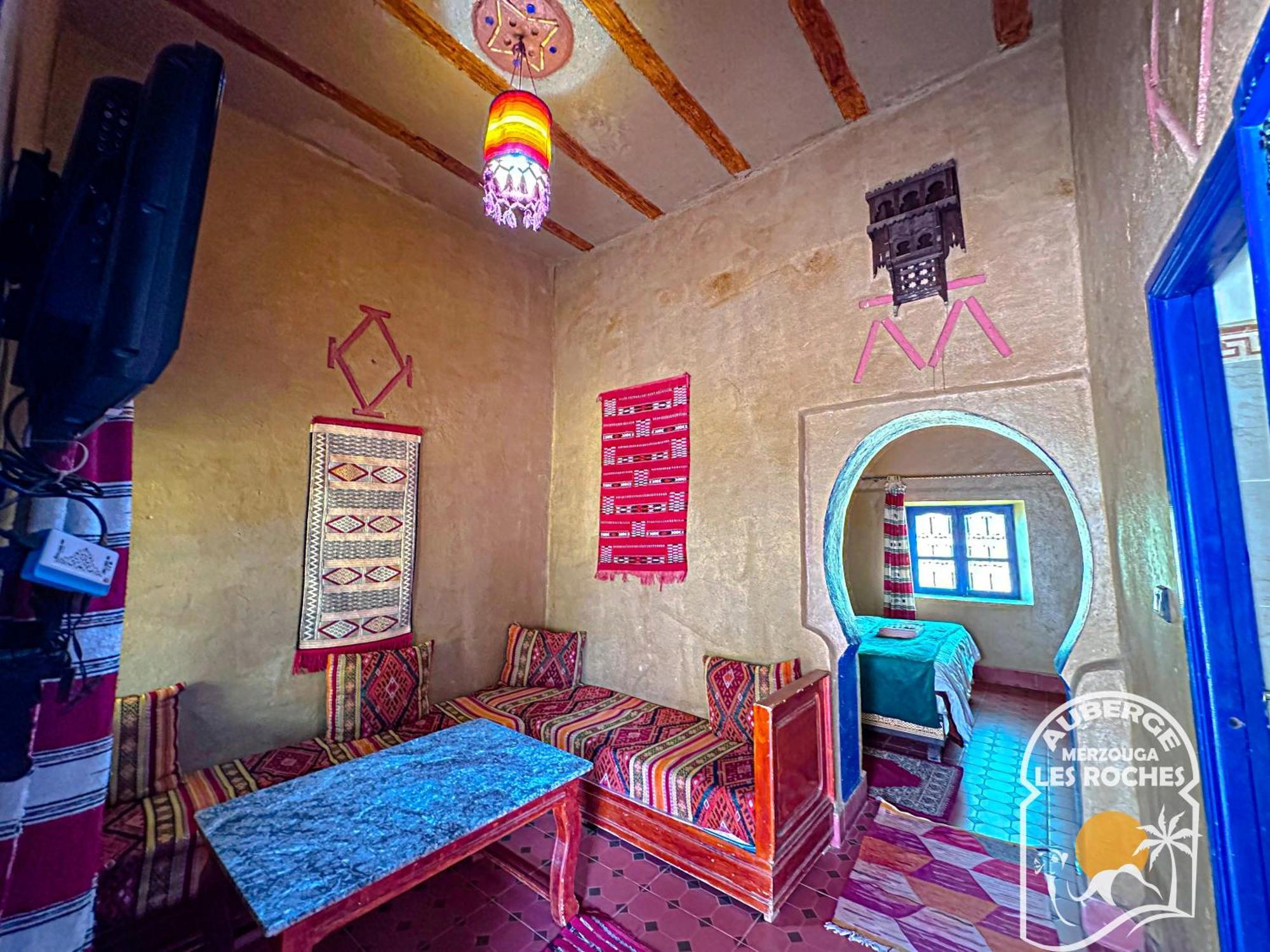 Riad Les Roches Merzouga Bagian luar foto